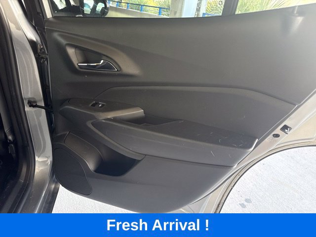 Used 2024 Chevrolet Trax ACTIV w/ Sunroof Package FWD image 15