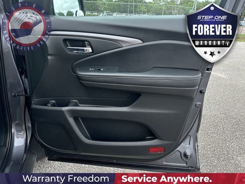 Used 2023 Honda Ridgeline RTL image 35