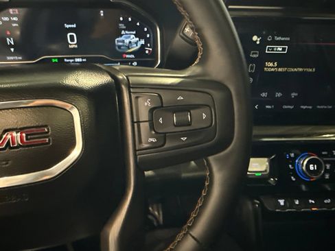 Used 2024 GMC Sierra 2500 AT4 w/ AT4 Premium Plus Package AWD/4WD image 32