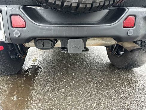 Used 2021 Jeep Wrangler Unlimited Rubicon image 33