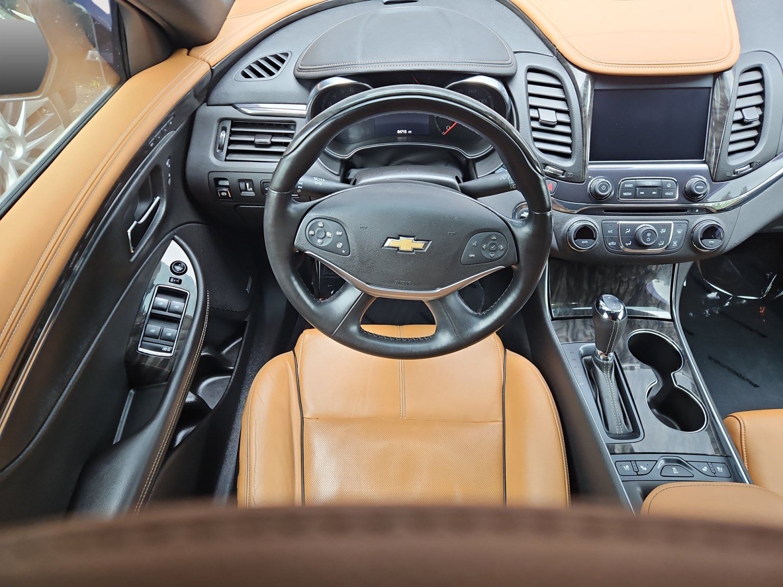 Used 2014 Chevrolet Impala LTZ FWD image 10