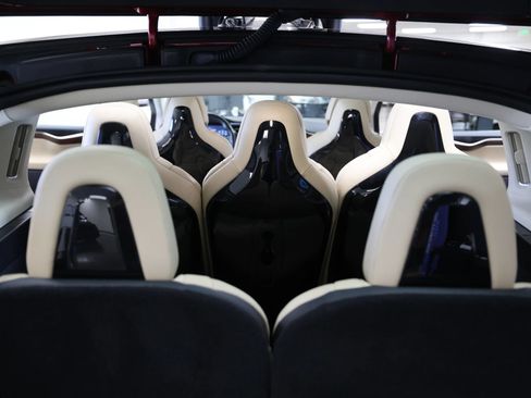 Used 2016 Tesla Model X 90D AWD/4WD image 52