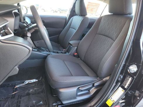 Used 2025 Toyota Corolla LE image 12
