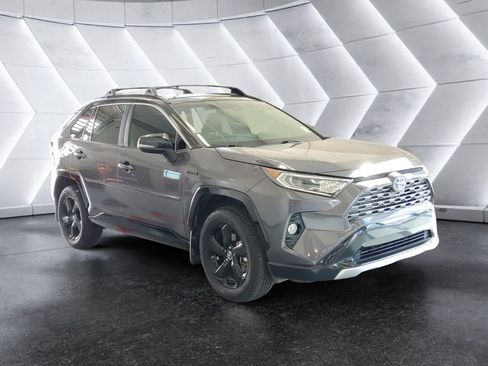 Used 2019 Toyota RAV4 XSE w/ XSE Weather Package AWD/4WD image 1