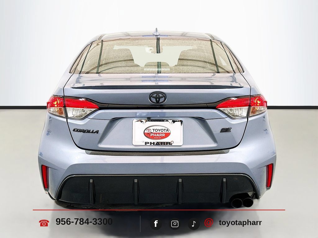 New 2025 Toyota Corolla SE FWD image 6