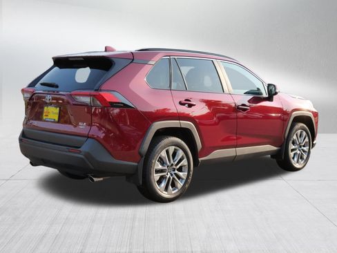 Certified 2025 Toyota RAV4 XLE Premium AWD/4WD image 8