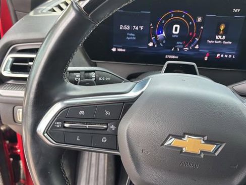 Used 2024 Chevrolet Traverse LT w/ Enhanced Driving Package FWD image 21