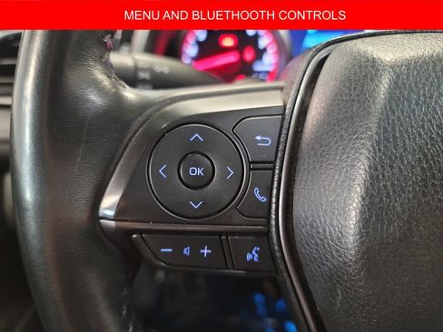 Used 2023 Toyota Camry XSE image 11