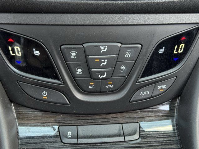 Used 2017 Buick Envision Essence FWD image 20