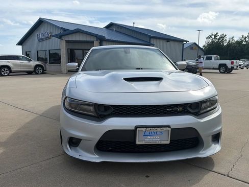 Used 2019 Dodge Charger Scat Pack w/ Dynamics Package RWD image 31