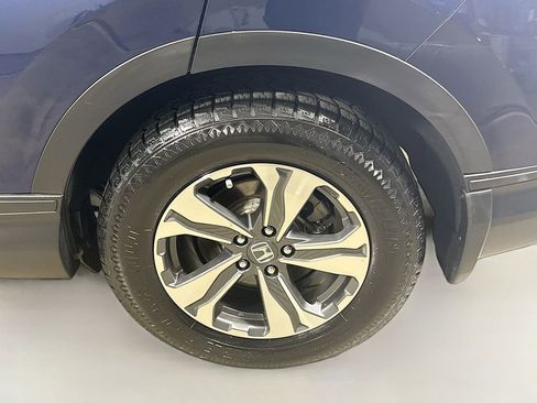 Used 2018 Honda CR-V LX image 9