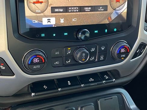 Used 2018 GMC Sierra 1500 SLT w/ SLT Premium Package AWD/4WD image 20