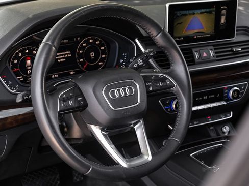 Used 2019 Audi Q5 2.0T Premium Plus AWD/4WD image 4