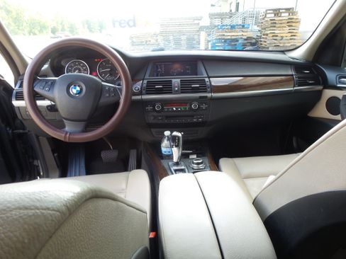 Used 2012 BMW X5 xDrive35d AWD/4WD image 48
