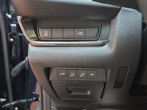 Used 2023 MAZDA CX-30 AWD 2.5 S w/ Premium Package image 28