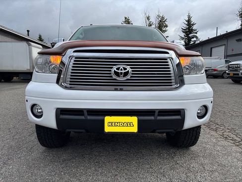 Used 2011 Toyota Tundra Limited w/ Memory Pkg AWD/4WD image 24
