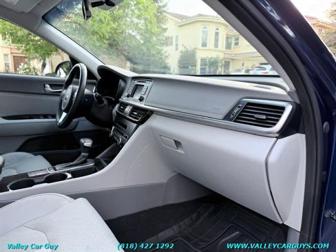 Used 2016 Kia Optima EX FWD image 11