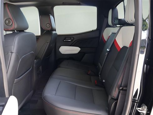 Used 2024 GMC Canyon AT4X image 14