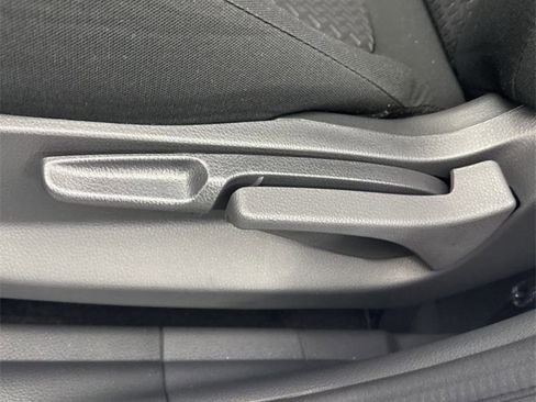 New 2026 Mitsubishi Eclipse Cross ES image 16