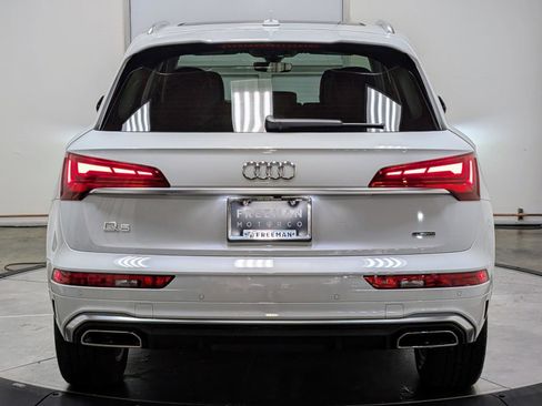 Used 2024 Audi Q5 e Premium Plus image 8