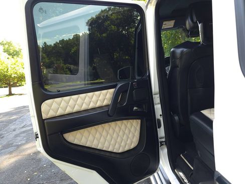 Used 2016 Mercedes-Benz G 63 AMG 4MATIC image 27