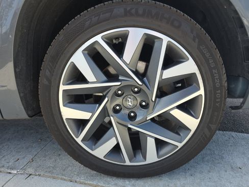 Used 2023 Hyundai Santa Fe Calligraphy AWD/4WD image 22
