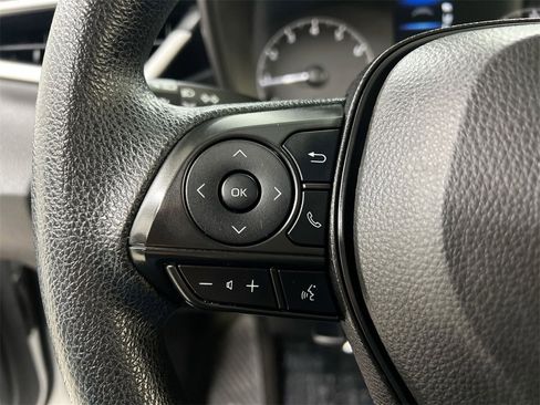 Used 2023 Toyota Corolla LE image 35