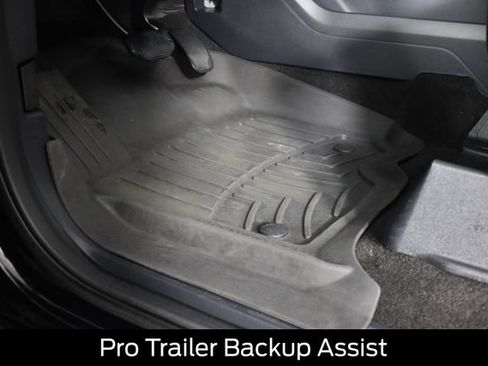 Used 2023 Ford Expedition Platinum AWD/4WD image 38