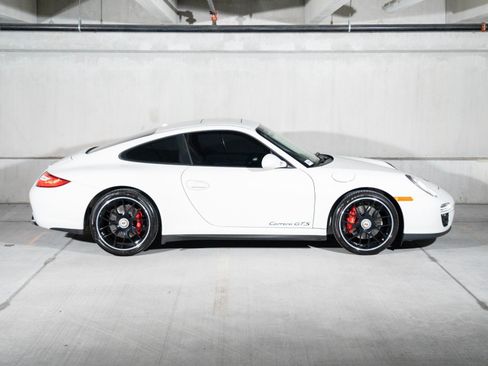 Used 2012 Porsche 911 Carrera GTS RWD image 8
