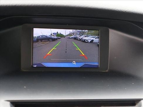 Used 2015 Ford Focus SE w/ Equipment Group 201A FWD image 19
