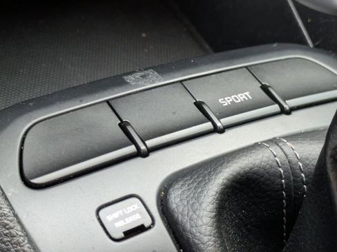 Used 2023 Kia Rio S image 16