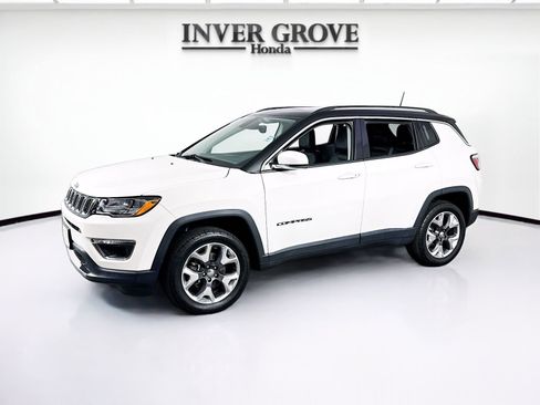 Used 2018 Jeep Compass Limited w/ Navigation Group AWD/4WD image 1