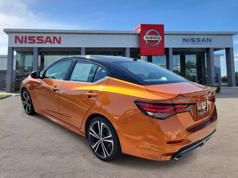 Used 2021 Nissan Sentra SR FWD image 4