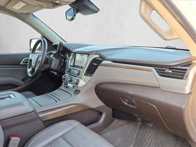 Used 2019 GMC Yukon Denali w/ Denali Ultimate Package AWD/4WD image 16