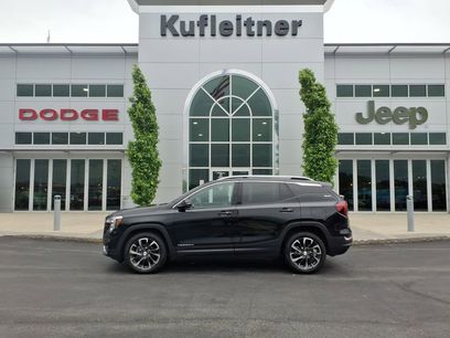 Used 2022 GMC Terrain SLT w/ Infotainment Package II