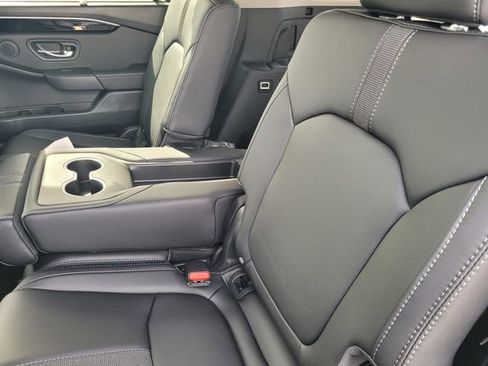New 2026 Honda Pilot EX-L image 9