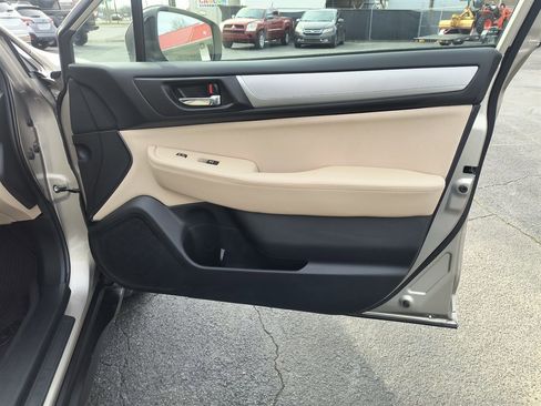 Used 2019 Subaru Outback 2.5i Premium w/ Popular Package #2 image 23