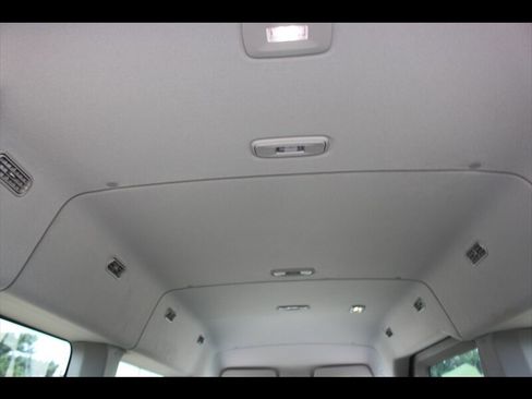 Used 2026 Ford Transit 350 XLT RWD image 11