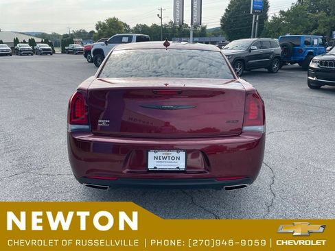 Used 2023 Chrysler 300 Touring L w/ Popular Equipment Group RWD image 41