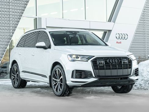 Certified 2023 Audi Q7 3.0T Premium Plus image 1