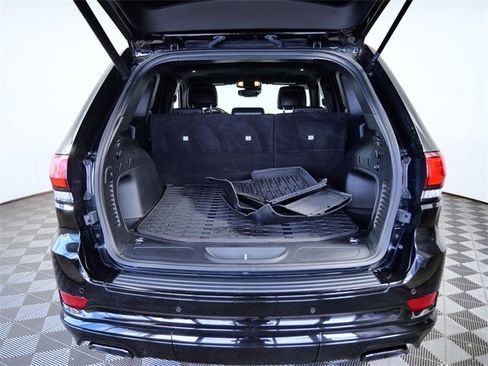 Used 2021 Jeep Grand Cherokee Limited X image 10