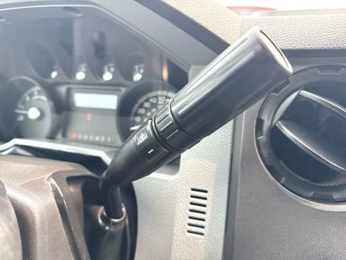 Used 2013 Ford F250 XL w/ XL Value Pkg RWD image 14