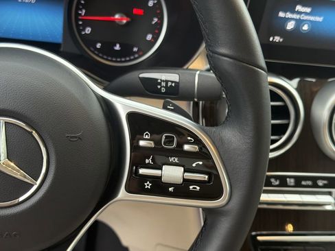 Used 2022 Mercedes-Benz GLC 300 4MATIC image 27