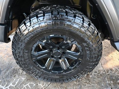 Used 2020 Jeep Wrangler Sport image 12