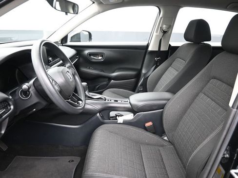 Certified 2024 Honda HR-V LX image 26