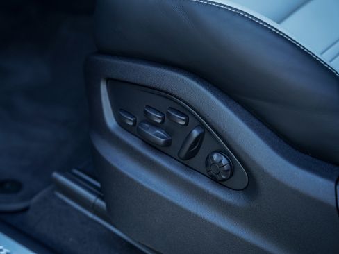 New 2026 Porsche Cayenne E-Hybrid image 17