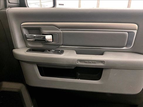 Used 2019 RAM 1500 Big Horn image 23