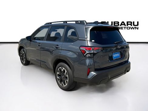 Used 2025 Subaru Forester Premium w/ Convenience Package #1 AWD/4WD image 5