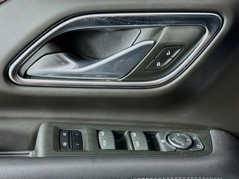 Used 2022 Chevrolet Tahoe Z71 image 20