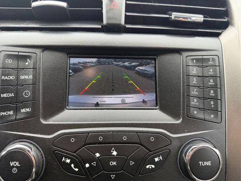 Used 2017 Ford Fusion SE image 31